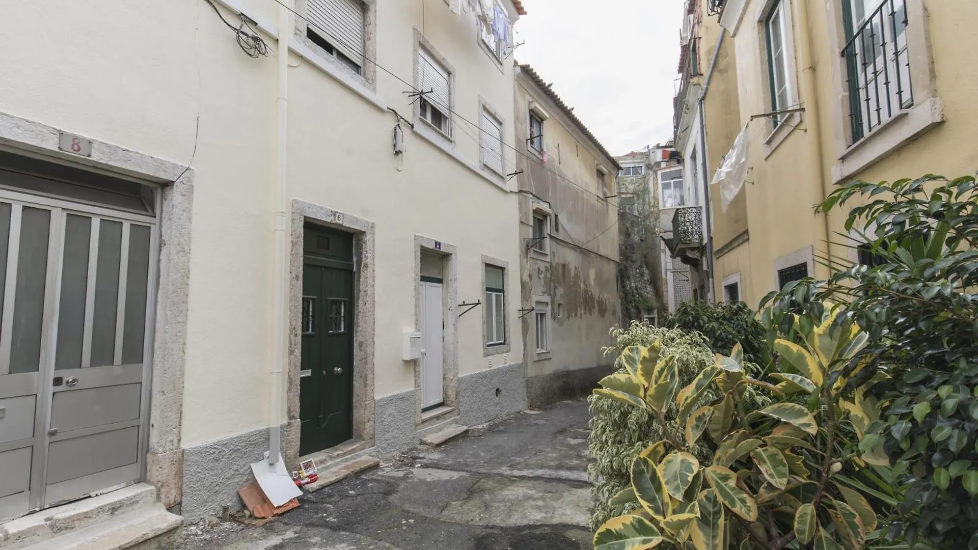 Apartment Lovely Lisbon Duplex W Balcony